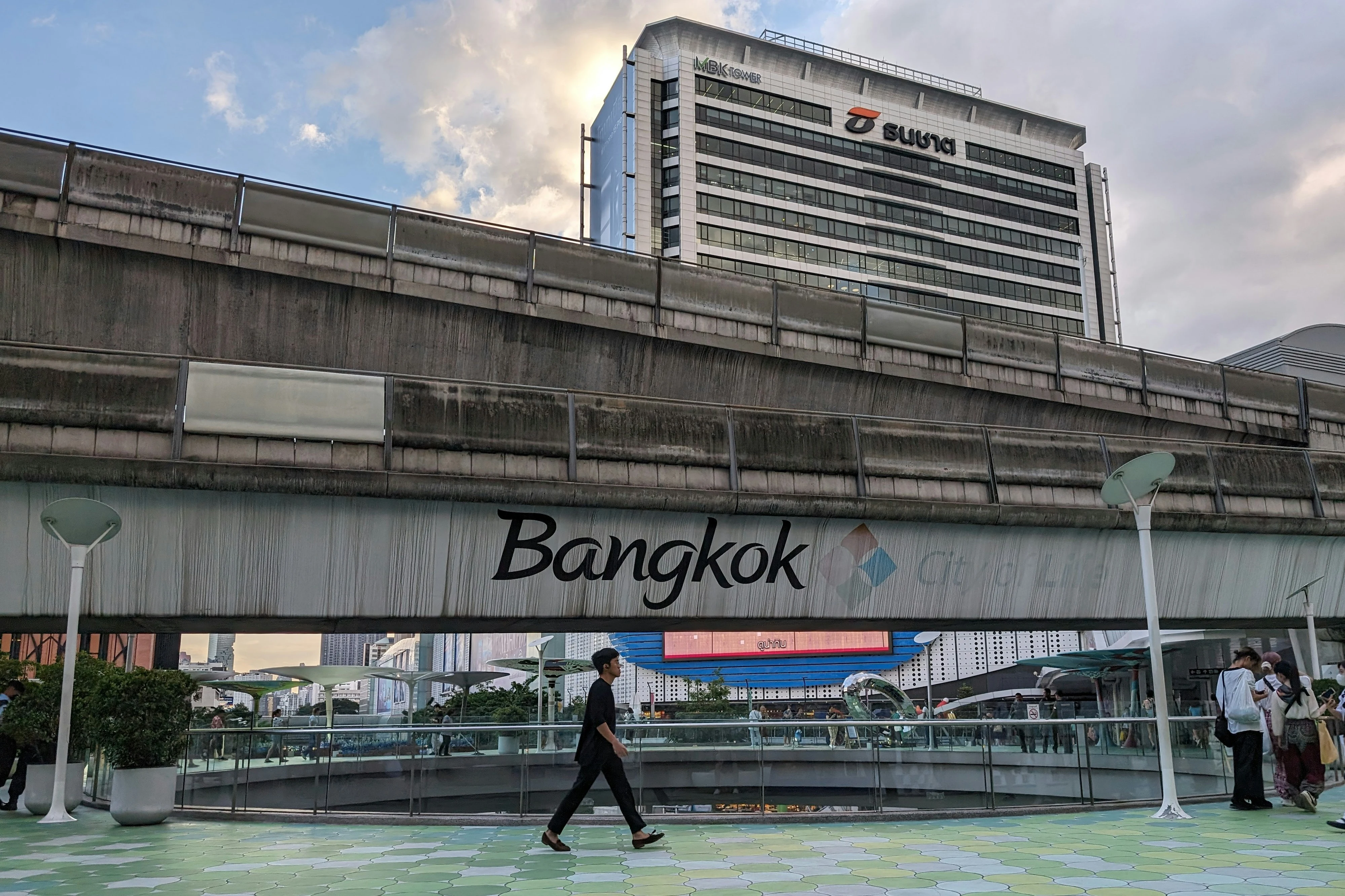 5 Things I Wish I Knew Before Moving to Bangkok as a U.S. Expat
